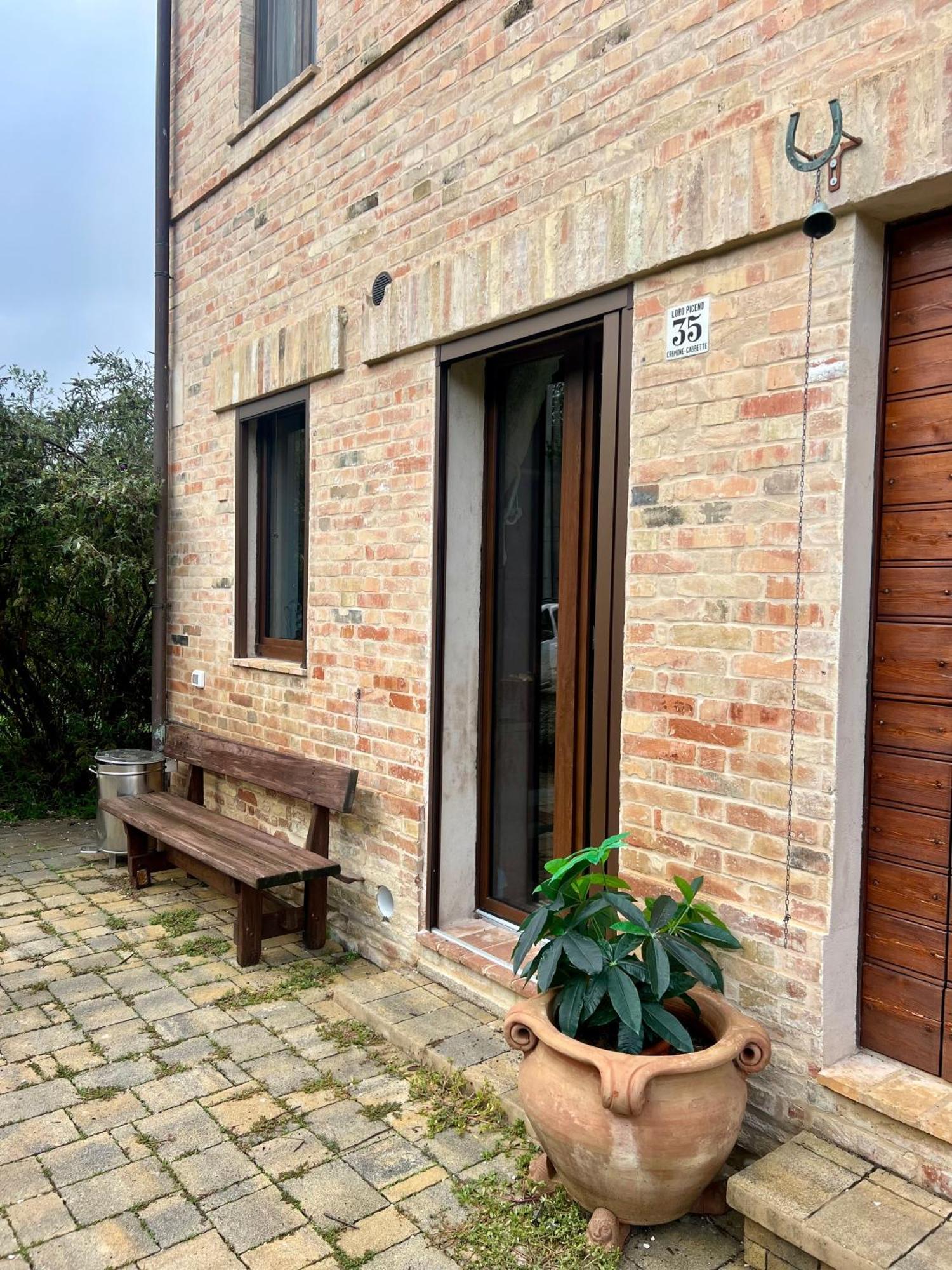 Tenuta Gran Bosco Loro Piceno Exterior photo